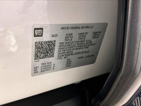 Used 2025 GMC Yukon Denali Ultimate AWD/4WD image 46