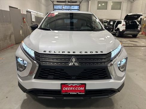 New 2025 Mitsubishi Eclipse Cross LE image 9