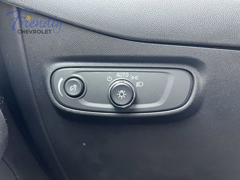 Certified 2023 Chevrolet Equinox LS w/ LS Convenience Package AWD/4WD image 17