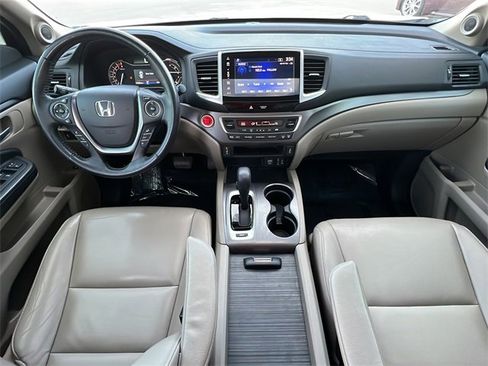 Used 2017 Honda Pilot EX-L image 10