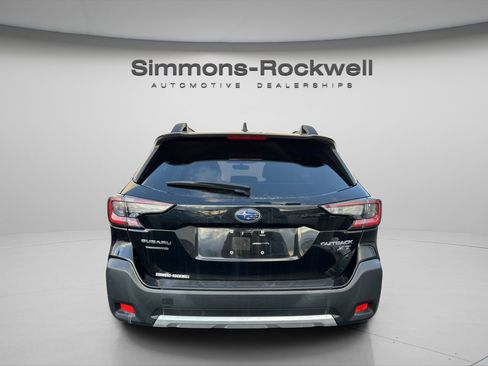 Used 2024 Subaru Outback Limited XT image 9