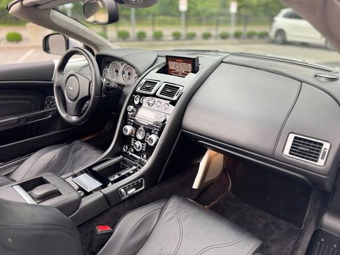 Used 2012 Aston Martin DBS Volante image 49