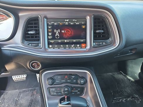 Used 2020 Dodge Challenger SRT Hellcat image 15