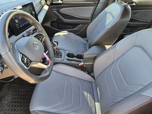 Used 2025 Volkswagen Jetta GLI Autobahn image 18