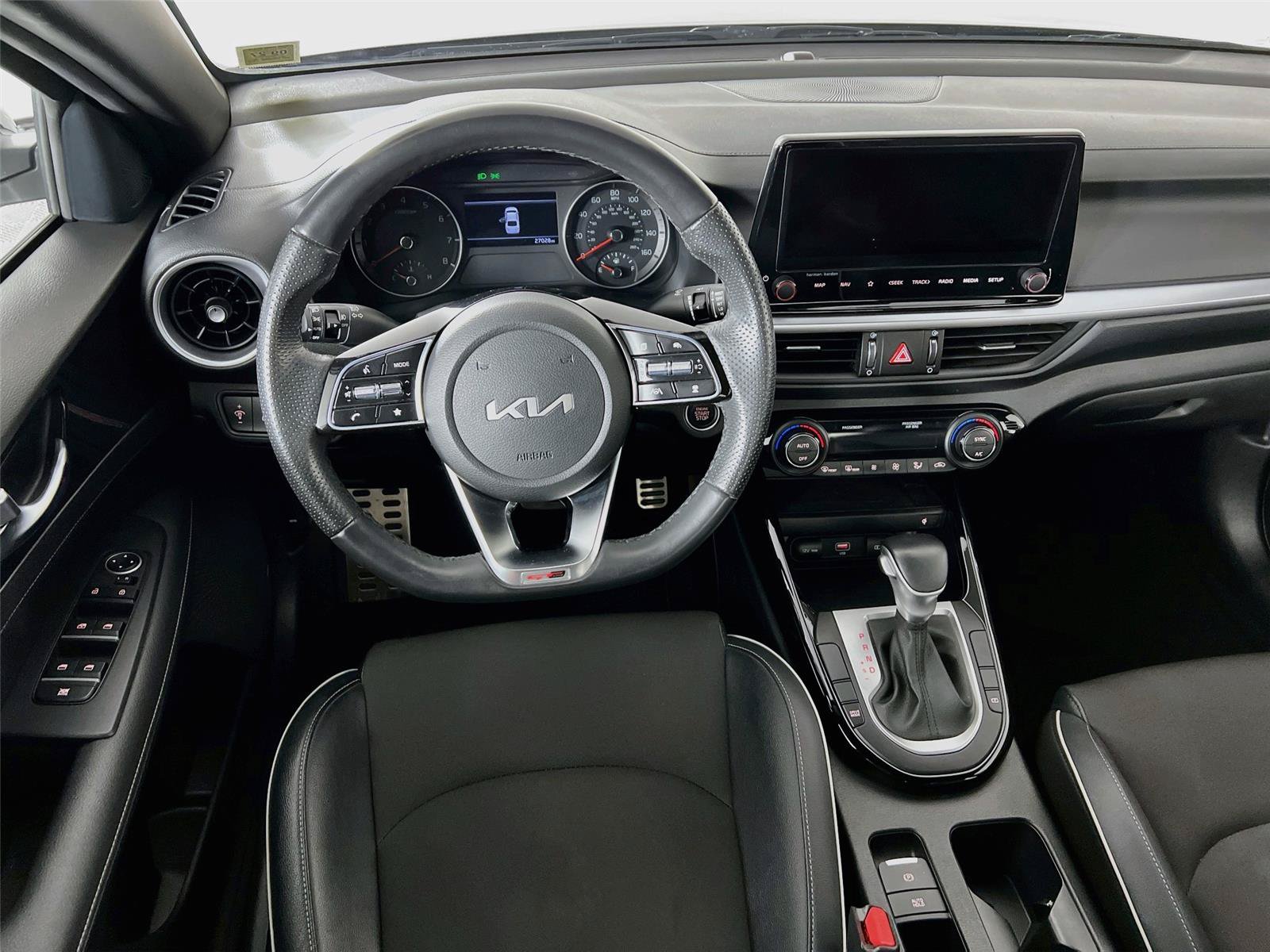 Used 2023 Kia Forte GT-Line w/ GT-Line Premium Package FWD image 23
