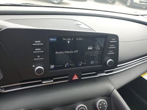 New 2026 Hyundai Elantra SE FWD image 22