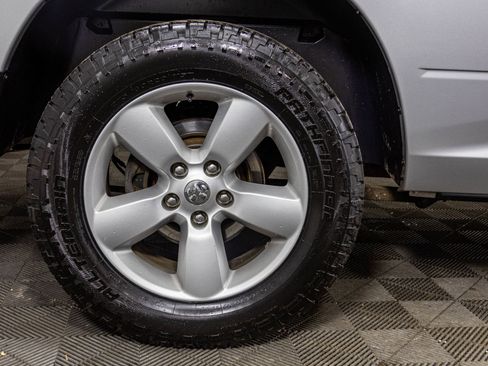 Used 2015 RAM 1500 Express image 49