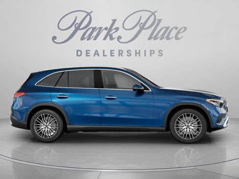 Certified 2026 Mercedes-Benz GLC 300 image 27