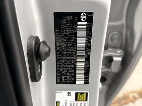 Used 2023 Toyota Corolla LE FWD image 10