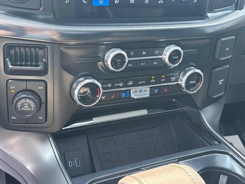 Used 2024 Ford F150 Lariat w/ Equipment Group 502A High AWD/4WD image 32