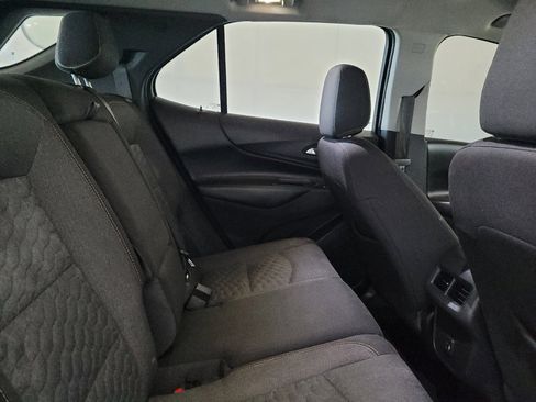 Used 2021 Chevrolet Equinox LT FWD image 19