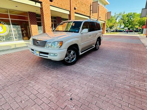 Used 2006 Lexus LX 470 4WD image 3