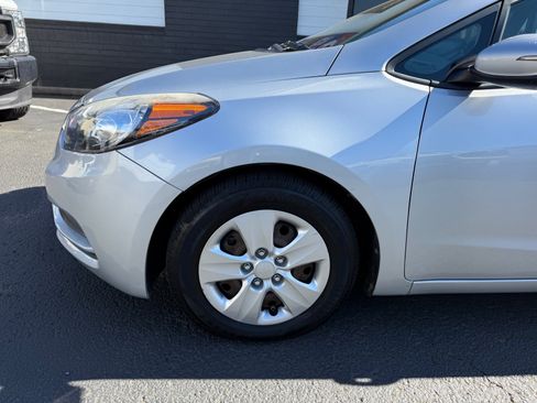 Used 2016 Kia Forte LX w/ LX Popular Package FWD image 10