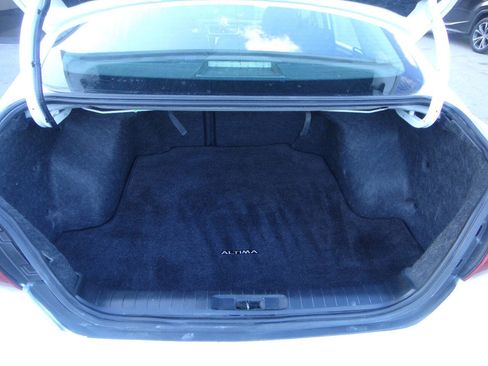 Used 2018 Nissan Altima 2.5 SR w/ SR Special Edition image 18