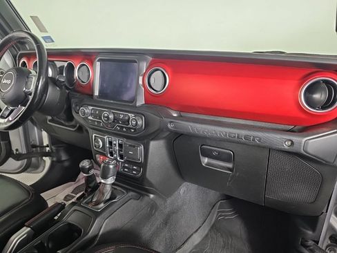 Used 2021 Jeep Wrangler Unlimited Rubicon AWD/4WD image 43