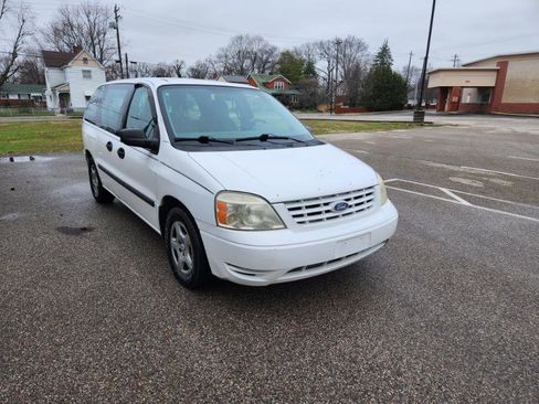 Used 2005 Ford Freestar S image 3