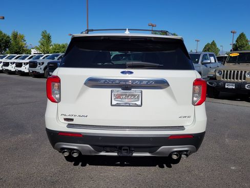 Used 2022 Ford Explorer Platinum w/ Equipment Group 601A AWD/4WD image 11