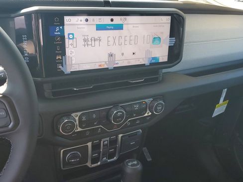 New 2025 Jeep Wrangler Sport S image 23