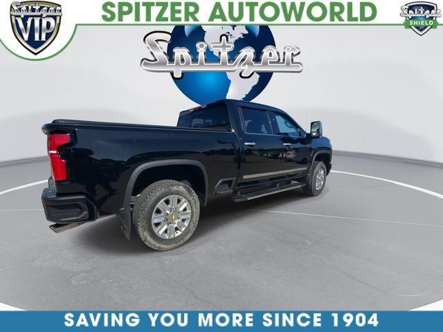 Used 2024 Chevrolet Silverado 2500 High Country w/ Technology Package AWD/4WD image 9