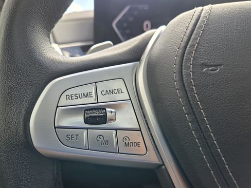 Used 2024 BMW X7 xDrive40i w/ Premium Package AWD/4WD image 22