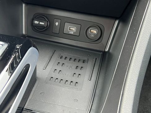 Used 2023 Hyundai Sonata Limited image 28