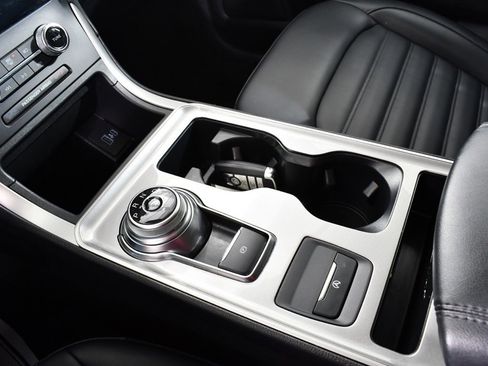 Used 2024 Ford Edge SEL w/ Convenience Package image 31