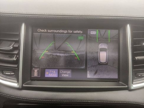 Used 2019 INFINITI QX50 Essential w/ Premium Heat Package FWD image 3