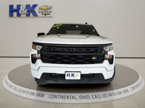Used 2022 Chevrolet Silverado 1500 Custom AWD/4WD image 2