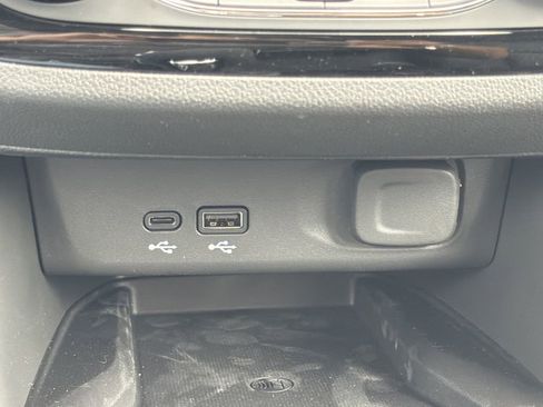 New 2026 Buick Envista Sport Touring w/ Convenience I Package FWD image 7