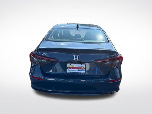 Certified 2025 Honda Civic Sport image 4