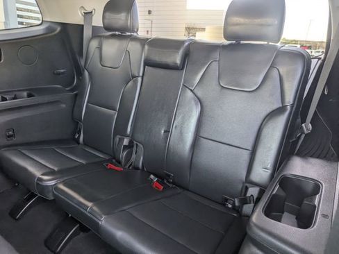 Used 2022 Kia Telluride EX w/ Towing Package image 30