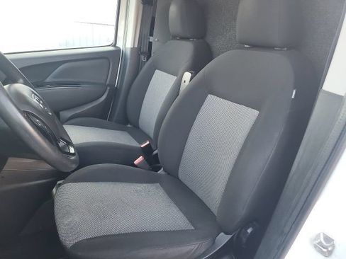Used 2019 RAM ProMaster City Tradesman FWD image 11