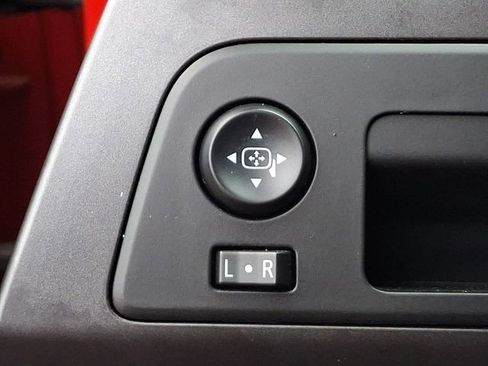 Used 2017 Chevrolet Corvette Stingray Coupe w/ 1LT image 21