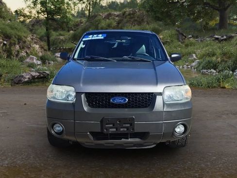 Used 2007 Ford Escape XLT AWD/4WD image 2