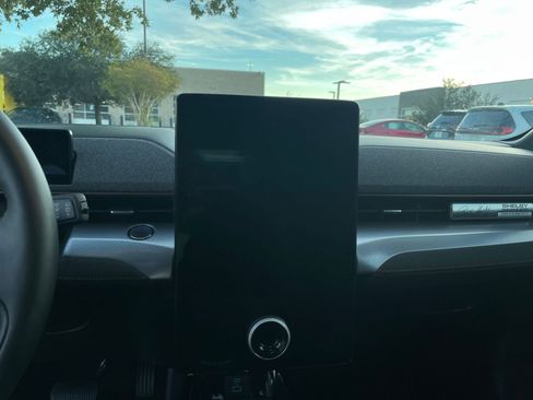 Used 2023 Ford Mustang Mach-E GT image 21