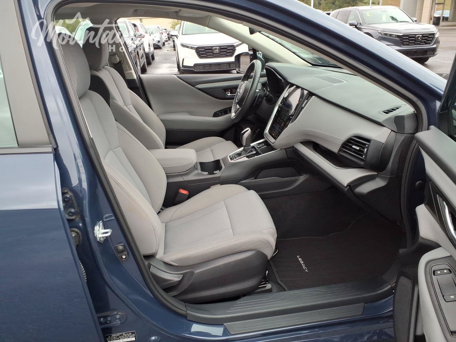 Used 2024 Subaru Legacy Premium AWD/4WD image 18