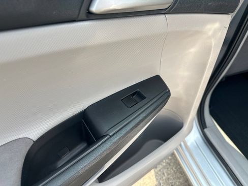 Used 2012 Honda Accord LX image 23