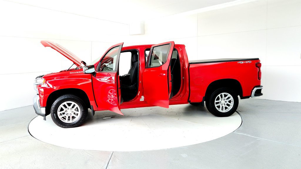 Used 2021 Chevrolet Silverado 1500 LT w/ LPO, Liner Protection Package AWD/4WD image 10