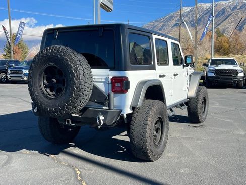 Used 2021 Jeep Wrangler Unlimited Rubicon w/ LED Lighting Group image 10