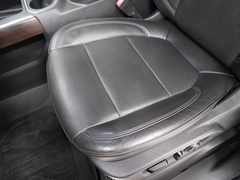 Used 2019 GMC Sierra 1500 SLT AWD/4WD image 13