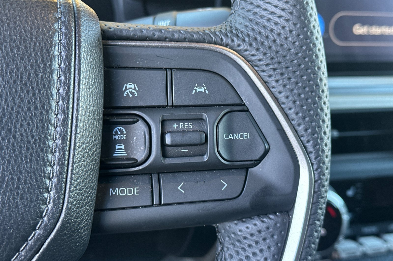 Used 2026 Toyota Tacoma TRD Off-Road w/ TRD Off Road Premium Package AWD/4WD image 28