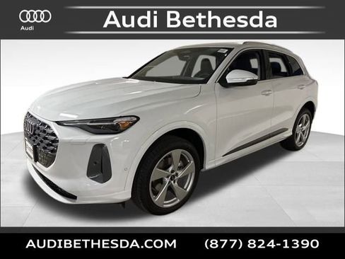 New 2025 Audi Q5 Premium Plus image 3