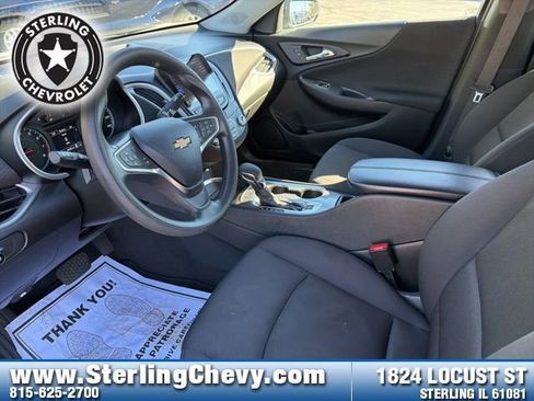 Used 2023 Chevrolet Malibu LT image 10