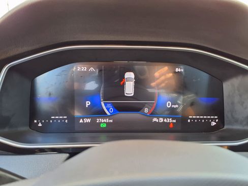 Used 2025 Volkswagen Jetta Sport FWD image 17