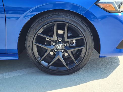 Used 2024 Honda Civic Sport image 5