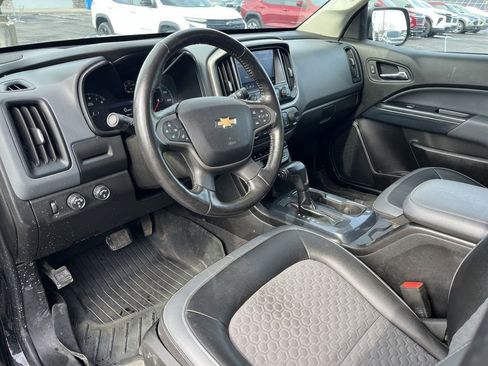 Used 2019 Chevrolet Colorado Z71 image 10