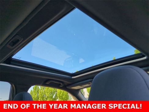 Used 2025 Subaru Forester Premium w/ Convenience Package #1 image 21