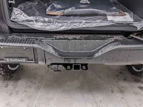 New 2025 Ford Bronco Raptor image 6