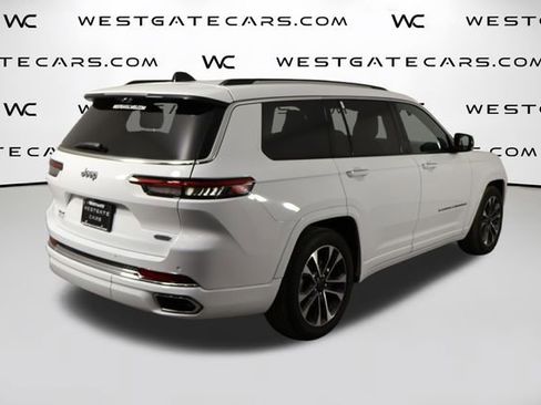Used 2023 Jeep Grand Cherokee L Overland w/ Luxury Tech Group IV AWD/4WD image 61