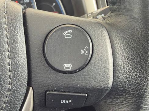 Used 2013 Toyota RAV4 Limited FWD image 28